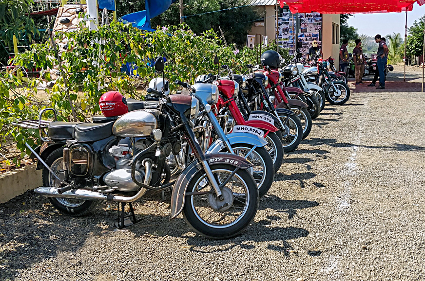 Upcoming Jawa bikes to share engine platform with Mahindra Mojo - Image 3